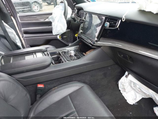 2022 JEEP WAGONEER 1C4SJVDT1NS108694 Photo 4