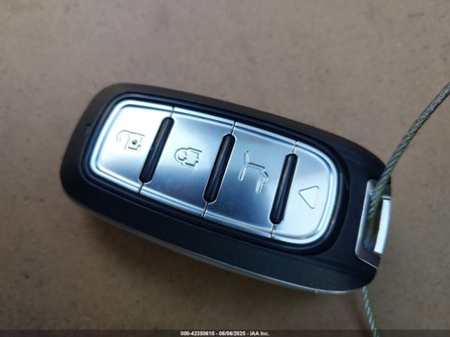 2015 FORD FOCUS 1FADP3J28FL256155 Photo 10