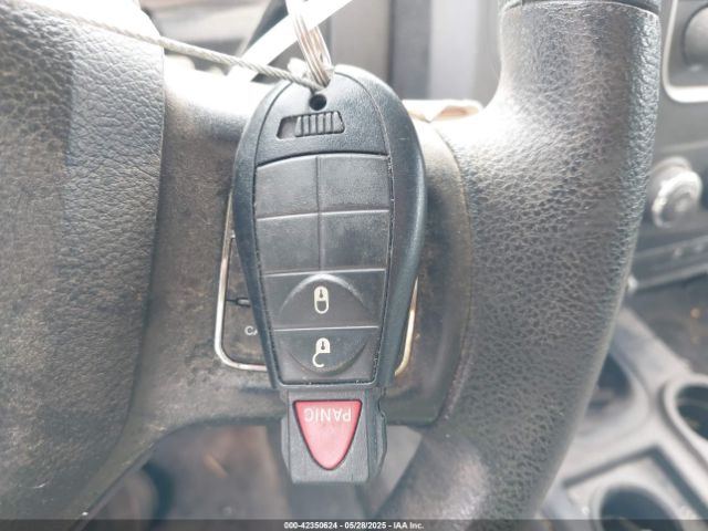 3C6MR5AJ3HG634848 RAM 2017