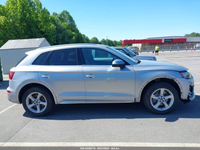 WA1AAAFY0M2002243 Audi Q5 Premium 45 Tfsi Quattro S Tronic