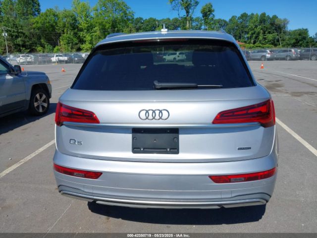 WA1AAAFY0M2002243 Audi Q5 Premium 45 Tfsi Quattro S Tronic
