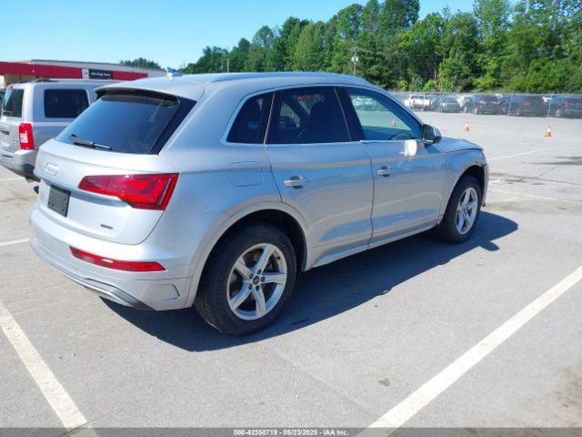 WA1AAAFY0M2002243 Audi Q5 Premium 45 Tfsi Quattro S Tronic