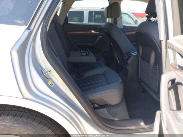 WA1AAAFY0M2002243 Audi Q5 Premium 45 Tfsi Quattro S Tronic