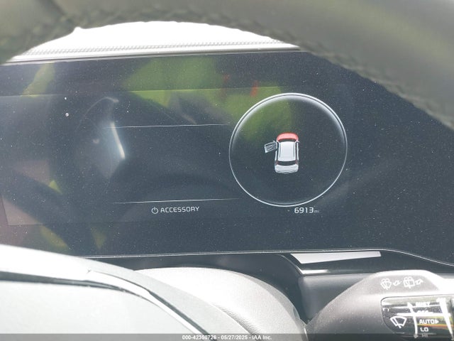 KNDCR3L18R5128401 KIA Niro