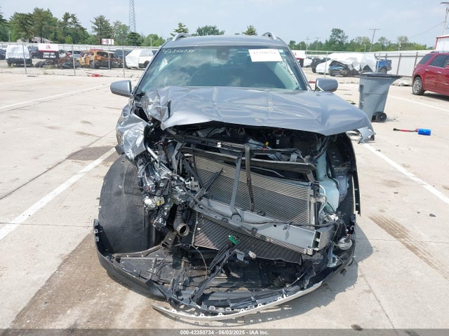 3GKALPEV8ML341619 GMC lyx