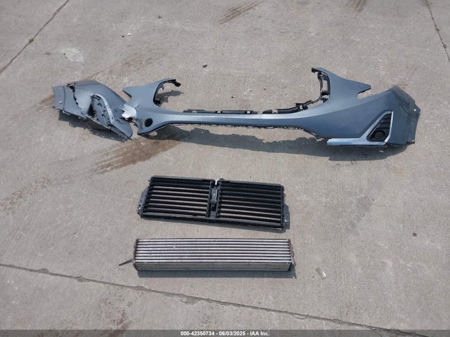 3GKALPEV8ML341619 GMC lyx