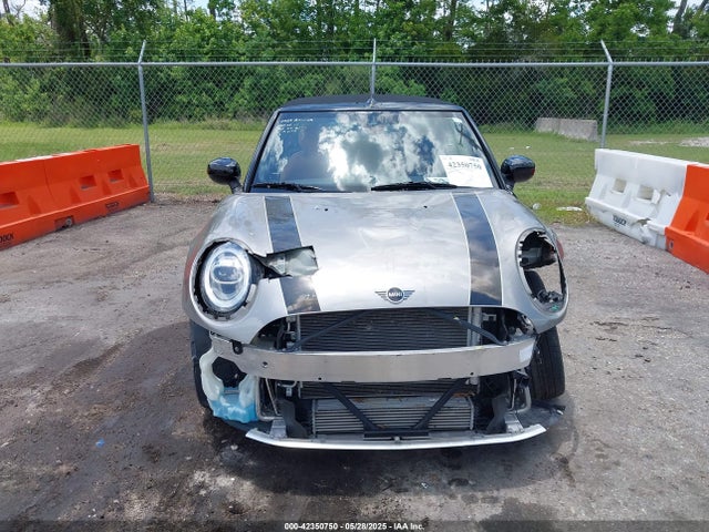 WMWWJ3C06M3M08556 Mini Convertible Cooper