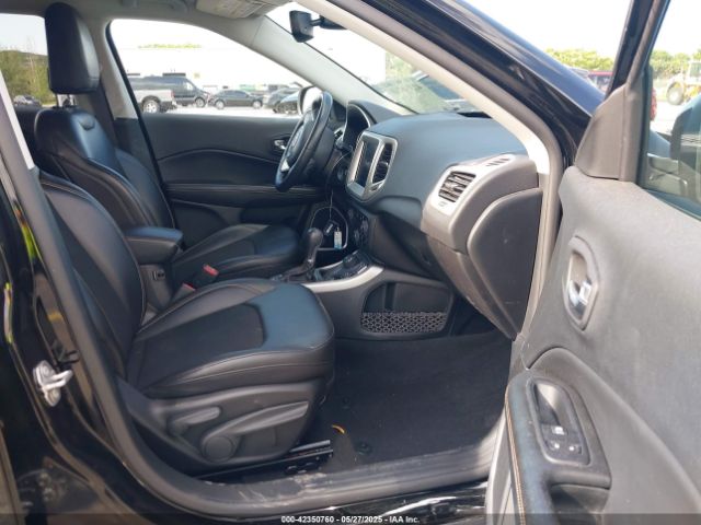 3C4NJDBB1LT244000 Jeep Compass Latitude 4x4