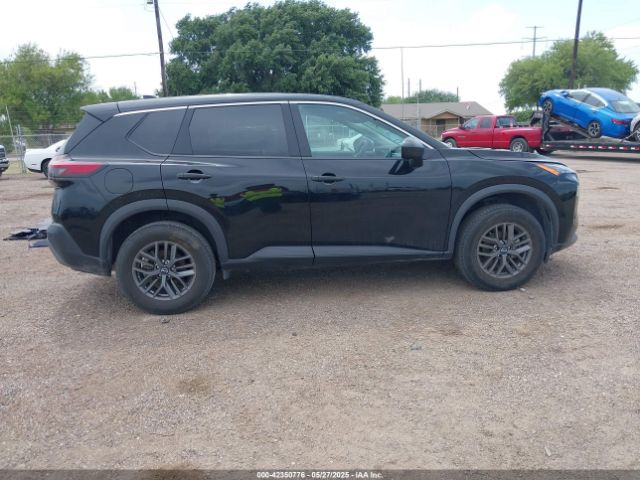 5N1BT3AA8PC878191 Nissan Rogue S Fwd