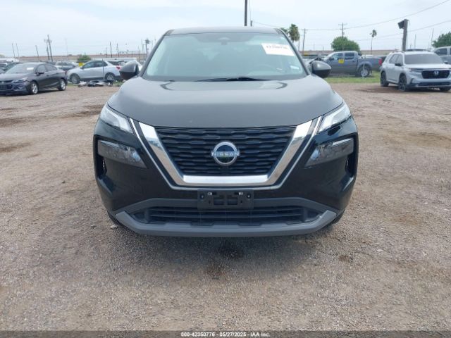 5N1BT3AA8PC878191 Nissan Rogue S Fwd