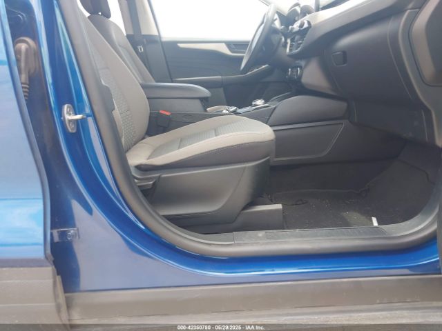 1FMCU9BZ4NUA48825 Ford Escape Se Hybrid