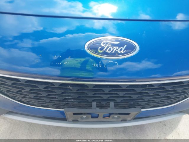 1FMCU9BZ4NUA48825 Ford Escape Se Hybrid