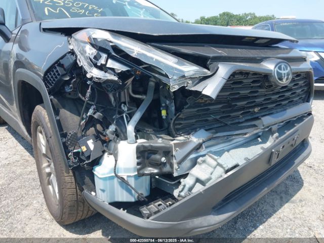 2T3P1RFV4PC390577 Toyota Rav4 Xle