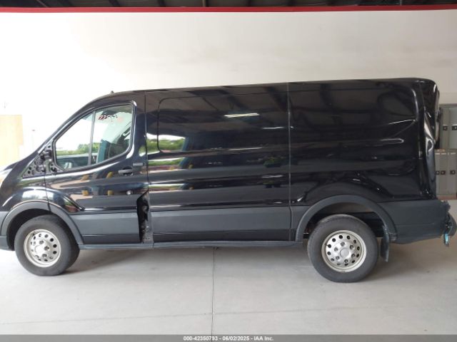 1FTYE2Y85LKA46796 Ford Transit-150