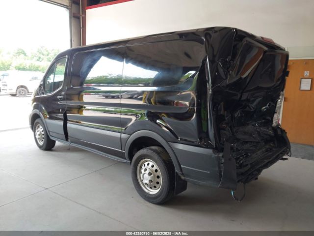 1FTYE2Y85LKA46796 Ford Transit-150