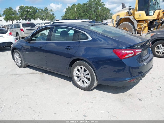 1G1ZD5ST4NF111809 Chevrolet Malibu Fwd Lt