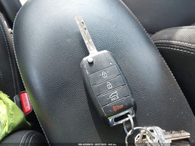 KNDJP3A53K7674407 KIA SOUL +
