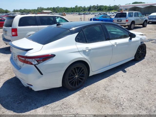 2021 TOYOTA CAMRY 4T1K61BK8MU032555 Photo 3