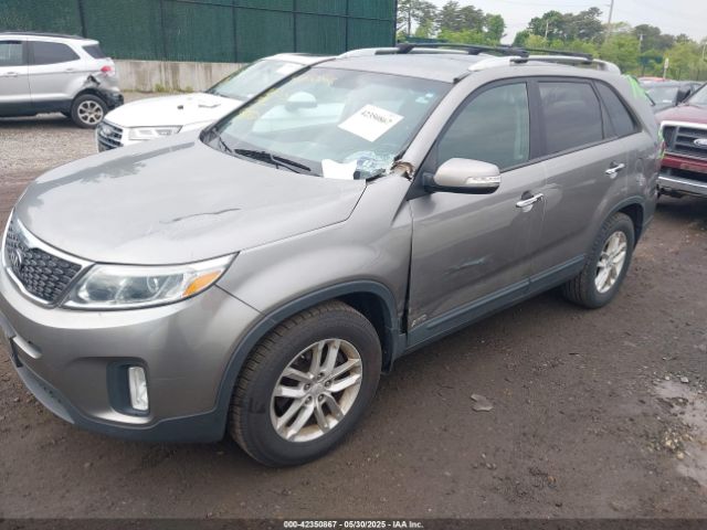 5XYKTDA7XEG477409 KIA Sorento Lx V6