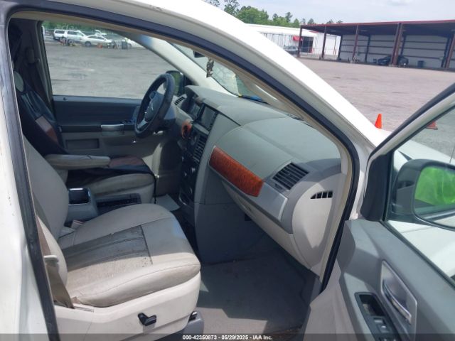2008 CHRYSLER TOWN & COUNTRY 2A8HR54P58R763249 Photo 4