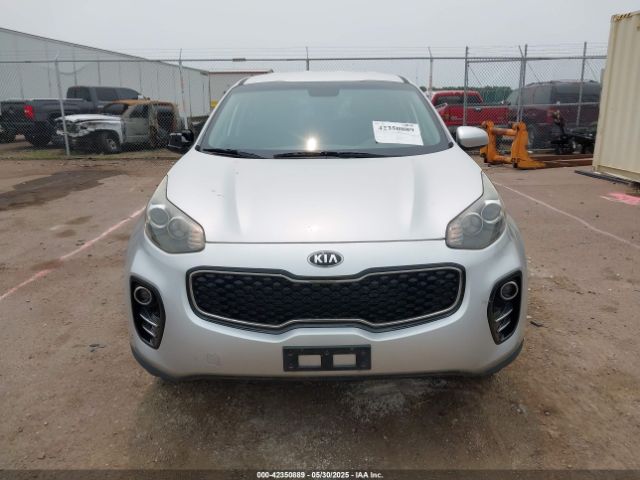 KNDPMCAC7H7055707 KIA Sportage Lx