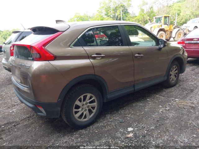2018 MITSUBISHI ECLIPSE CROSS JA4AT3AA9JZ039973 Photo 3