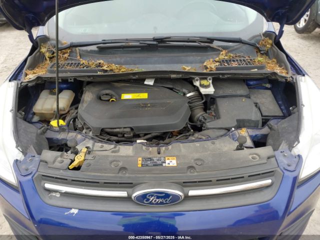 1FMCU9GX3GUA50964 Ford ESCAPE SE