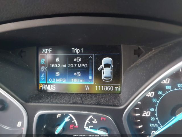 1FMCU9GX3GUA50964 Ford ESCAPE SE