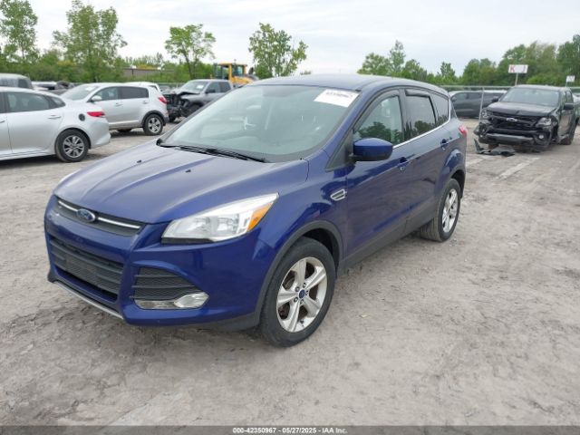 1FMCU9GX3GUA50964 Ford ESCAPE SE