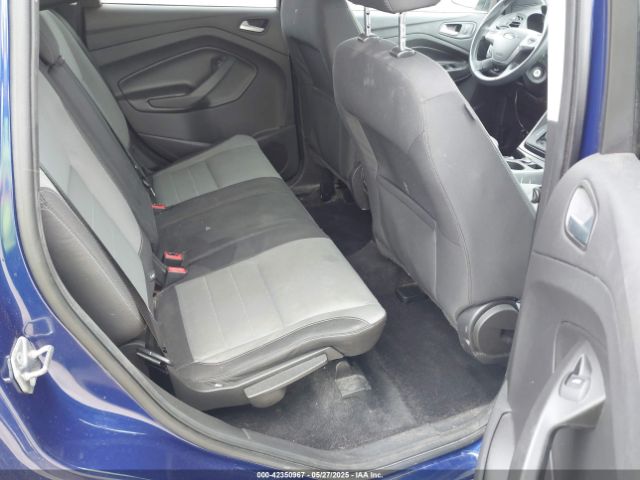 1FMCU9GX3GUA50964 Ford ESCAPE SE