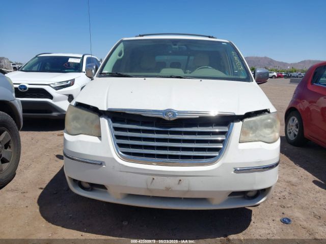 2010 CHRYSLER TOWN & COUNTRY 2A4RR7DX5AR321935 Photo 5
