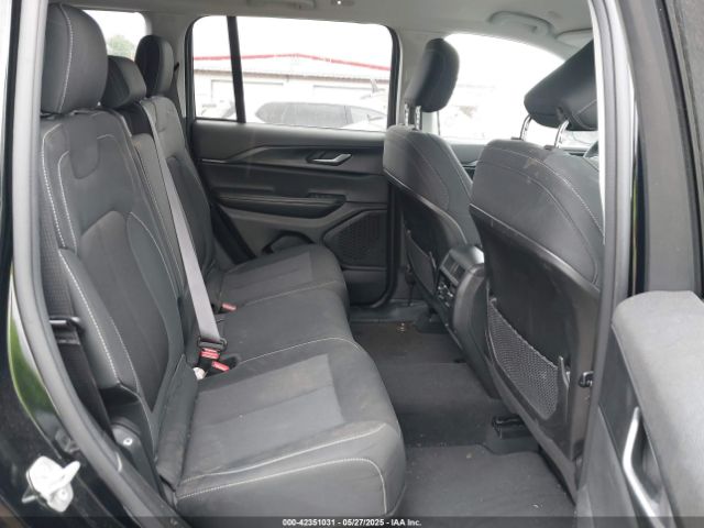 1C4RJHAG0PC640619 Jeep Grand Cherokee Laredo 4x4