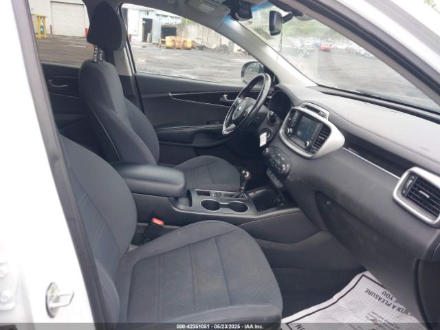 5XYPGDA3XJG429121 KIA Sorento 2.4l Lx