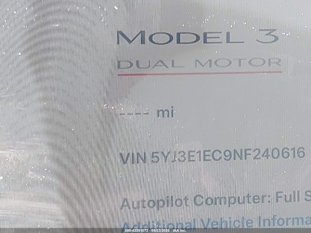 5YJ3E1EC9NF240616 Tesla 2022