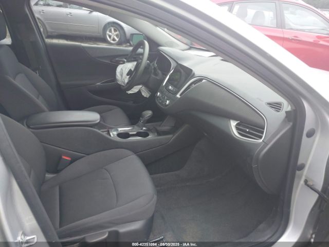 2022 CHEVROLET MALIBU 1G1ZC5ST4NF148507 Photo 4