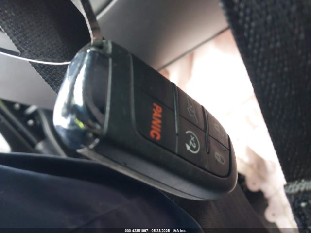 3C4NJDBB6MT590092 Jeep Compass Altitude 4x4