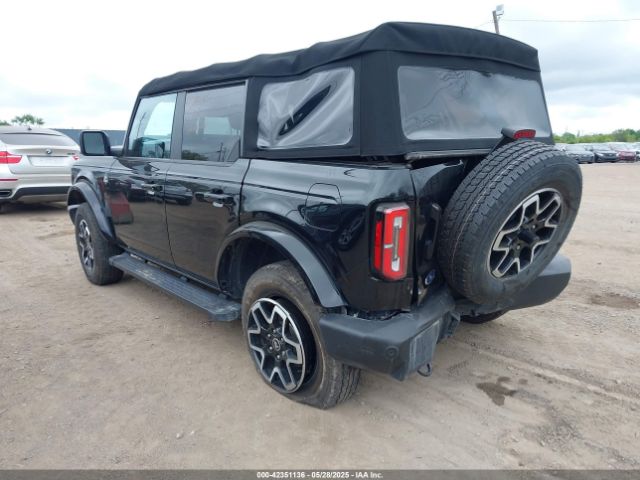 2023 FORD BRONCO 1FMDE5BHXPLA83735 Photo 2