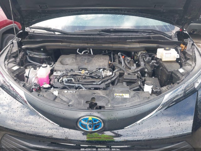 5TDYRKEC0RS208834 Toyota SIENNA XLE
