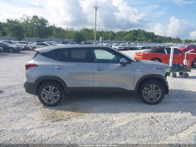 KIA nu 2023 KNDEPCAA3P7393083 Image 14