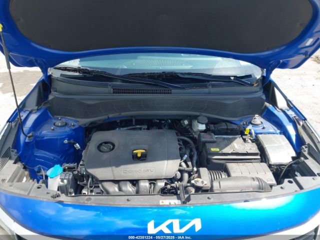 KNDEU2AA1R7615223 KIA SELTOS S