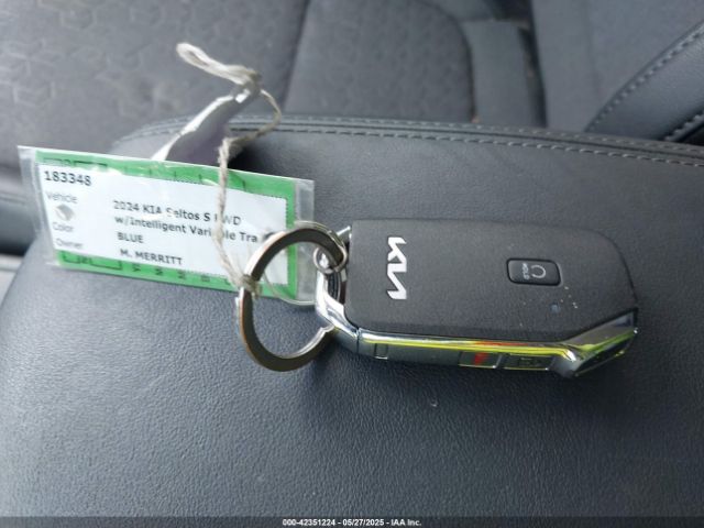 KNDEU2AA1R7615223 KIA SELTOS S