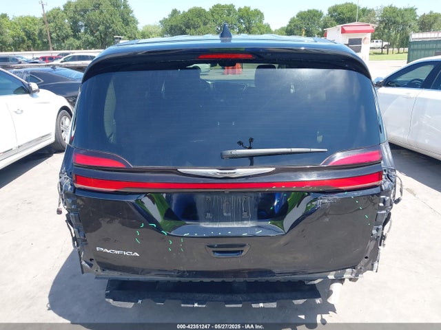 2C4RC1BG2RR136261 Chrysler Pacifica Touring L