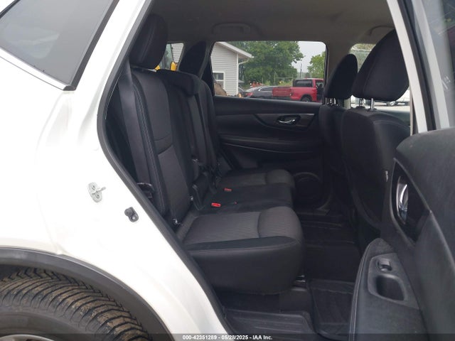 JN8AT2MV3HW010323 Nissan ROGUE SV