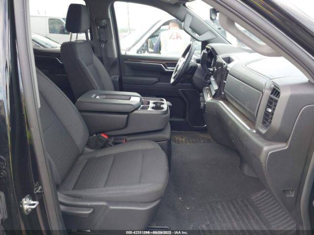 2025 CHEVROLET SILVERADO 1500 1GCPACED2SZ120745 Photo 4