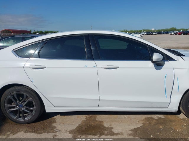 3FA6P0H78JR161095 Ford 2018