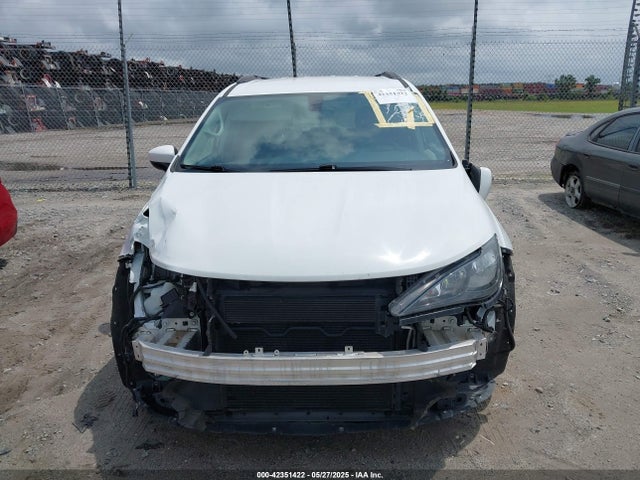 Chrysler Voyager 2021 2C4RC1DG2MR504489 Image 12