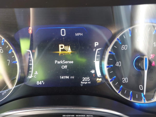 Chrysler Pacifica Limited 2025 2C4RC1GG5SR515673 Image 16