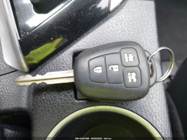 2T1BURHE8FC479168 Toyota Corolla L/le/le Plus/le Premium/s/s Plus/s Premium