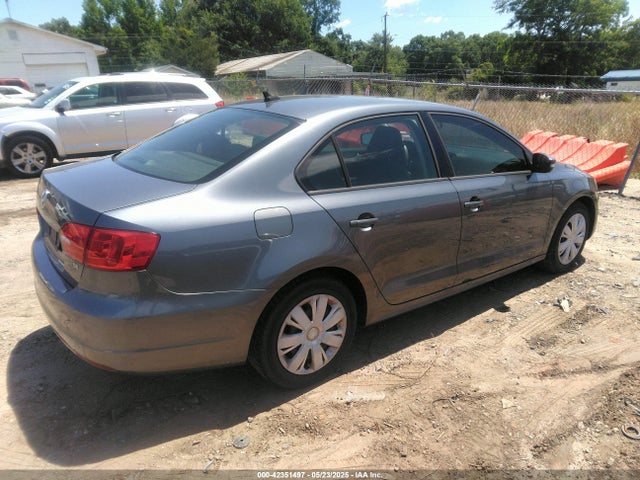 3VWD17AJ1EM412833 Volkswagen Jetta 1.8t Se
