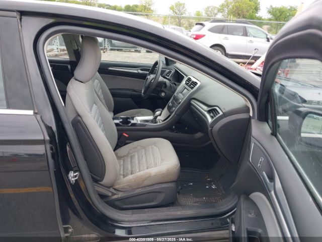 3FA6P0G74GR186456 Ford 2016